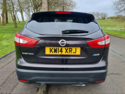 NISSAN QASHQAI ACENTA PREMIUM DCI ENGINE SIZE 1.5 Litres FUEL DIESEL BODY 5 DOOR HATCH BACK TRANSMISSION MANUAL SEATS 5 COLOUR BLACK REG DATE 23/06/2014 74177 Miles KW14 XRJ