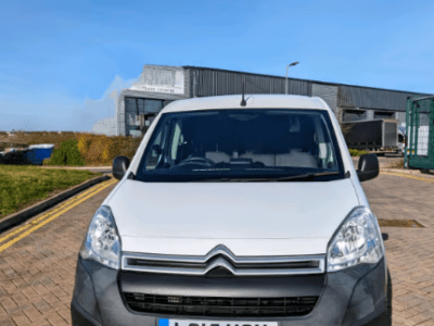 CITROEN BERLINGO 625 ENTERPRISE HDI ENGINE SIZE 1.6 Litres FUEL DIESEL BODY PANEL VAN TRANSMISSION MANUAL SEATS 3 COLOUR WHITE REG DATE 31/05/2015 19200 Miles LC15 USV