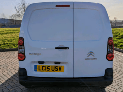 CITROEN BERLINGO 625 ENTERPRISE HDI ENGINE SIZE 1.6 Litres FUEL DIESEL BODY PANEL VAN TRANSMISSION MANUAL SEATS 3 COLOUR WHITE REG DATE 31/05/2015 19200 Miles LC15 USV