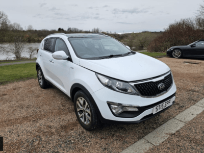 KIA SPORTAGE KX-2 CRDI ENGINE CC 1995 cc ENGINE SIZE 2.0 Litres FUEL DIESEL BODY 5 DOOR ESTATE TRANSMISSION MANUAL SEATS 5 COLOUR WHITE REG DATE 30/06/2015 94000 Miles ST15 ZPF