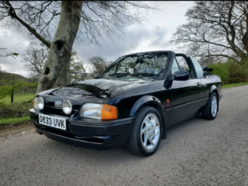 FORD ESCORT CABRIOLET ENGINE SIZE 1.6 Litres FUEL PETROL BODY 2 DOOR CONVERTIBLE TRANSMISSION MANUAL SEATS 2 COLOUR BLACK REG DATE 12/04/1990 49000 Miles G633UVK