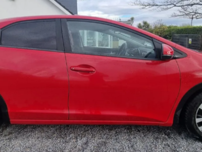 Red Honda Civic 2013, 131 C 2381, 20 photos