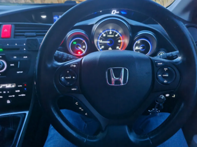 Red Honda Civic 2013, 131 C 2381, 20 photos