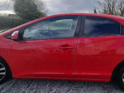 Red Honda Civic 2013, 131 C 2381, 20 photos