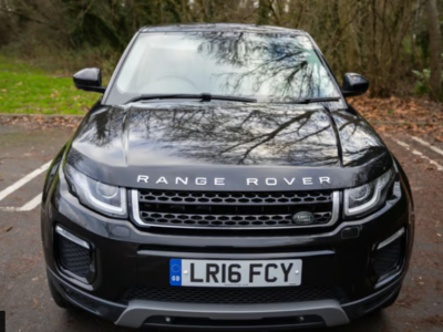 LAND ROVER RANGE ROVER EVOQUE SE TECH TD4 ENGINE SIZE 2.0 Litres FUEL DIESEL BODY 5 DOOR ESTATE TRANSMISSION MANUAL SEATS 5 COLOUR BLACK REG DATE 09/03/2016 65000 Miles LR16 FCY