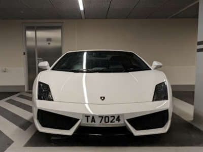 Lamborghini GALLARDO LP-560 FUEL PETROL BODY DOOR SEATS 2 COLOUR WHITE REG DATE 30/09/2010 38700 Miles GN60AOK 