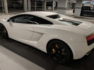 Lamborghini GALLARDO LP-560 FUEL PETROL BODY DOOR SEATS 2 COLOUR WHITE REG DATE 30/09/2010 38700 Miles GN60AOK 