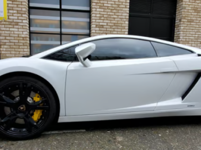 Lamborghini GALLARDO LP-560 FUEL PETROL BODY DOOR SEATS 2 COLOUR WHITE REG DATE 30/09/2010 38700 Miles GN60AOK 