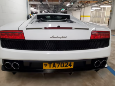 Lamborghini GALLARDO LP-560 FUEL PETROL BODY DOOR SEATS 2 COLOUR WHITE REG DATE 30/09/2010 38700 Miles GN60AOK 