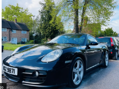 PORSCHE MODEL CAYMAN ENGINE CC 2687 cc ENGINE SIZE 2.7 Litres FUEL PETROL BODY 2 DOOR COUPE TRANSMISSION MANUAL SEATS 2 COLOUR BLACK REG DATE 31/01/2009 26950 Miles WGZ 9871