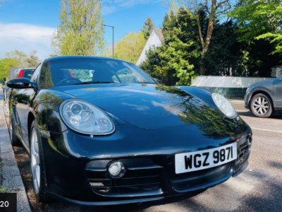 PORSCHE MODEL CAYMAN ENGINE CC 2687 cc ENGINE SIZE 2.7 Litres FUEL PETROL BODY 2 DOOR COUPE TRANSMISSION MANUAL SEATS 2 COLOUR BLACK REG DATE 31/01/2009 26950 Miles WGZ 9871