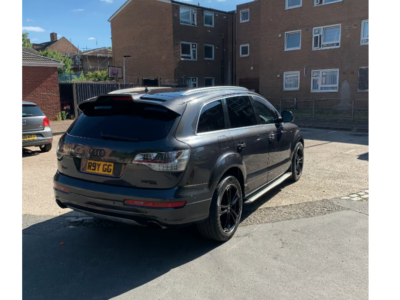 AUDI MODEL Q7 S LINE QUATTRO TDI ENGINE CC 2967 cc ENGINE SIZE 3.0 Litres FUEL DIESEL BODY 5 DOOR ESTATE TRANSMISSION AUTOMATIC SEATS 7 COLOUR GREY REG DATE 01/09/2006 136,000 miles YK56 FTP