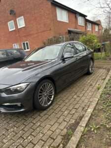BMW 318D LUXURY AUTO GREY, 2017- WD66KCF  105,500 miles Semi-Auto Grey Diesel 2.0 Litres
