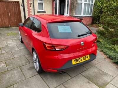 SEAT MODEL LEON FR TECHNOLOGY TSI ENGINE CC 1395 cc ENGINE SIZE 1.4 Litres FUEL PETROL BODY 3 DOOR HATCHBACK TRANSMISSION MANUAL SEATS 5 COLOUR RED REG DATE 25/09/2015 miles 67,000 YR65 GPK