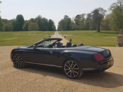 BENTLEY MODEL CONTINENTAL GTC AUTO ENGINE CC 5998 cc ENGINE SIZE 6.0 Litres FUEL PETROL BODY 2 DOOR CONVERTIBLE TRANSMISSION AUTOMATIC SEATS 4 COLOUR BLACK REG DATE 01/09/2007 82,00 miles K25 CMR