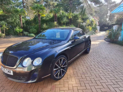 BENTLEY MODEL CONTINENTAL GTC AUTO ENGINE CC 5998 cc ENGINE SIZE 6.0 Litres FUEL PETROL BODY 2 DOOR CONVERTIBLE TRANSMISSION AUTOMATIC SEATS 4 COLOUR BLACK REG DATE 01/09/2007 82,00 miles K25 CMR