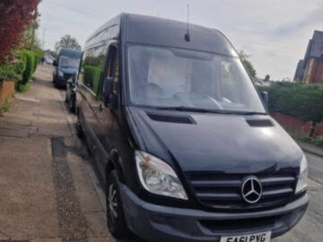 MERCEDES-BENZ SPRINTER 313 CDI ENGINE CC 2143 cc ENGINE SIZE 2.1 Litres FUEL DIESEL BODY PANEL VAN TRANSMISSION MANUAL SEATS 3 COLOUR YELLOW REG DATE 14/11/2011 202627 Miles EA61 PYG