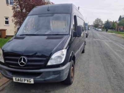 MERCEDES-BENZ SPRINTER 313 CDI ENGINE CC 2143 cc ENGINE SIZE 2.1 Litres FUEL DIESEL BODY PANEL VAN TRANSMISSION MANUAL SEATS 3 COLOUR YELLOW REG DATE 14/11/2011 202627 Miles EA61 PYG