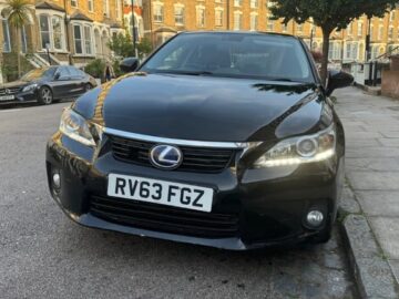 Lexus CT200H Advance Hybrid