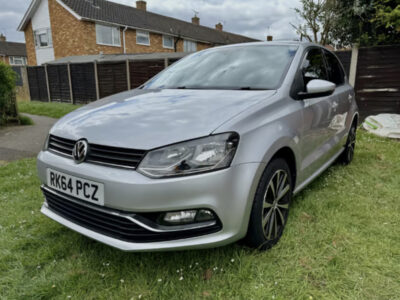 VOLKSWAGEN POLO SE TSI ENGINE SIZE 1.2 Litres FUEL PETROL BODY 5 DOOR HATCHBACK TRANSMISSION MANUAL SEATS 5 COLOUR SILVER REG DATE 03/11/2014 93000 Miles RK64 PCZ