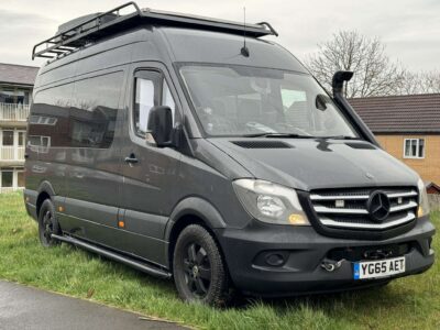 MERCEDES-BENZ SPRINTER 316 CDI ENGINE SIZE 2.1 Litres FUEL DIESEL BODY PANEL VAN TRANSMISSION MANUAL SEATS 3 COLOUR GREY REG DATE 09/09/2015 156000 Miles YG65 AET