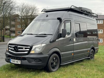 MERCEDES-BENZ SPRINTER 316 CDI ENGINE SIZE 2.1 Litres FUEL DIESEL BODY PANEL VAN TRANSMISSION MANUAL SEATS 3 COLOUR GREY REG DATE 09/09/2015 156000 Miles YG65 AET