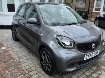 Smart ForFour in excellent condition, EX68 UAY, 20 photos