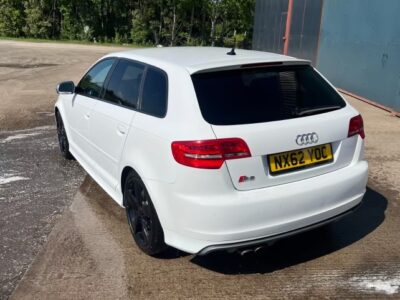 AUDI MODEL S3 S LINE BLACK EDIT TFSI QUAT ENGINE SIZE 2.0 Litres FUEL PETROL BODY 5 DOOR HATCHBACK TRANSMISSION MANUAL SEATS 5 COLOUR WHITE REG DATE 06/09/2012 MILEAGE: 87000 NX62 YOC