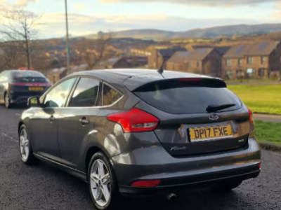 FORD FOCUS ZETEC EDITION ENGINE SIZE 1.0 Litres FUEL PETROL BODY 5 DOOR HATCHBACK TRANSMISSION MANUAL SEATS 5 COLOUR GREY REG DATE 30/06/2017  31000 Miles DP17 FXE