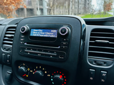 Vauxhall, Vivaro PANEL VAN, FE19 UDN