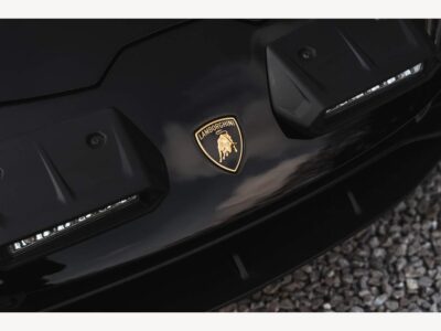 Lamborghini Huracan 5.2 V10 Sterrato Coupe 2dr Petrol LDF 4WD Euro 6 (s/s) (610 ps)