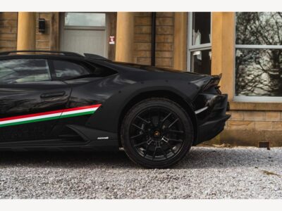 Lamborghini Huracan 5.2 V10 Sterrato Coupe 2dr Petrol LDF 4WD Euro 6 (s/s) (610 ps)