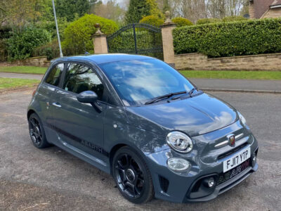 ABARTH 595 Engine Size 1.4 Litres Fuel PETROL Body 3 DOOR HATCHBACK Transmission MANUAL Seats 4 Colour GREY Reg Date 24/03/2017 Reg FJ17YTP