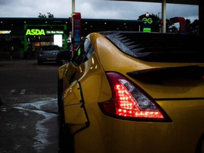 NISSAN MODEL350Z  ENGINE SIZE3.5 Litres FUEL PETROL BODY 3 DOOR COUPE TRANSMISSION MANUAL SEATS 4 COLOUR  Yellow REG DATE 29/09/2005 Mileage: 83000 L17FDN