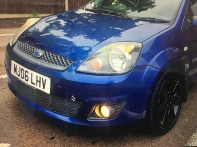 FORD FIESTA FREEDOM Engine Size 1.4 Litres Fuel PETROL Body 5 DOOR HATCHBACK Transmission MANUAL Seats 5 Colour BLUE Reg Date 28/04/2006 Mileage: 97122 Reg MJ06LHV