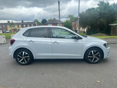 VOLKSWAGEN MODEL POLO BEATS EVO ENGINE SIZE 1.0 Litres FUEL PETROL BODY 5 DOOR HATCHBACK TRANSMISSION MANUAL SEATS 5 COLOUR SILVER REG DATE18/08/2020 Mileage: 70000 RE20 LB0