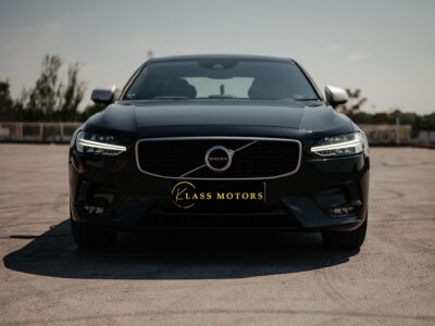 VOLVO MODEL S 90 R-DESIGN D4 AUTO ENGINE SIZE 2.0 Litres FUEL DIESEL BODY 4 DOOR SALOON TRANSMISSION AUTOMATIC SEATS 5 COLOUR BLACK REG DATE 05/01/2018 Mileage: 93000 Reg DF67LUA