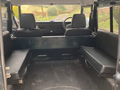 LAND ROVER MODEL 90 DEFENDER TDI ENGINE CC 2495 cc FUEL DIESEL BODYLIGHT 4×4 UTILITY TRANSMISSION N/A SEATS 2 COLOUR GREEN REG DATE 05/01/1996 Mileage: 107935, N874 VAC