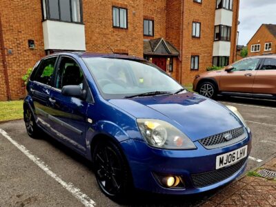 FORD FIESTA FREEDOM Engine Size 1.4 Litres Fuel PETROL Body 5 DOOR HATCHBACK Transmission MANUAL Seats 5 Colour BLUE Reg Date 28/04/2006 Mileage: 97122 Reg MJ06LHV