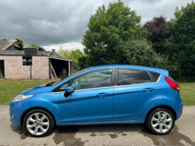 FORD FIESTA TITANIUM 90 TDCI Engine Size 1.6 Litres Fuel DIESEL Body 5 DOOR HATCHBACK Transmission MANUAL Seats 5 Colour BLUE Reg Date 13/02/2009 Mileage: 102000 Reg EF58LVU