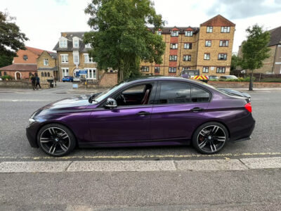 BMW 320I M SPORT AUTO Engine Size 2.0 Litres Fuel PETROL Body 4 DOOR SALOON Transmission AUTOMATIC Seats 5 Colour PURPLE Reg Date 31/03/2013 Mileage: 83000 Reg SA13BYM