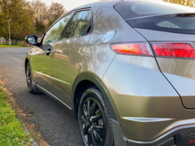 HONDA MODEL CIVIC S I-DSI ENGINE  ENGINE SIZE 1.4 Litres FUEL PETROL BODY 5 DOOR HATCHBACK TRANSMISSION MANUAL SEATS 5 COLOUR GREY REG DATE 30/08/2006 Mileage: 100500