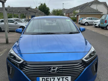 HYUNDAI MODEL IONIQ PREMIUM SE HEV S-A ENGINE SIZE 1.6 Litres FUEL PETROL/ELECTRIC BODY 5 DOOR HATCHBACK TRANSMISSION SEMI AUTO SEATS 5 COLOUR BLUE REG DATE 27/07/2017 Mileage: 92402 DF17YTS