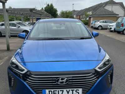 HYUNDAI MODEL IONIQ PREMIUM SE HEV S-A ENGINE SIZE 1.6 Litres FUEL PETROL/ELECTRIC BODY 5 DOOR HATCHBACK TRANSMISSION SEMI AUTO SEATS 5 COLOUR BLUE REG DATE 27/07/2017 Mileage: 92402 DF17YTS