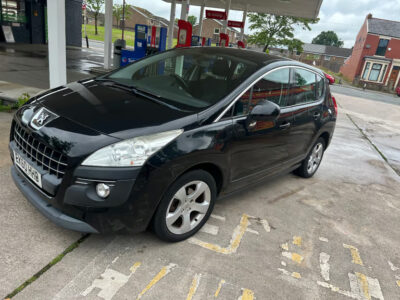 PEUGEOT MODEL 3008 SPORT HDI S-A ENGINE SIZE1.6 Litres FUEL DIESEL BODY 5 DOOR HATCHBACK TRANSMISSION SEMI AUTO SEATS 5 COLOUR BLACK REG DATE 30/09/2010 EK60HHB Mileage: 72100