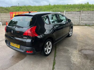 PEUGEOT MODEL 3008 SPORT HDI S-A ENGINE SIZE1.6 Litres FUEL DIESEL BODY 5 DOOR HATCHBACK TRANSMISSION SEMI AUTO SEATS 5 COLOUR BLACK REG DATE 30/09/2010 EK60HHB Mileage: 72100