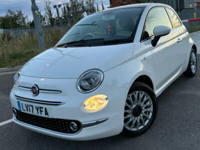 FIAT 500 LOUNGE Engine Size 1.2 Litres Fuel PETROL Body 3 DOOR HATCHBACK Transmission MANUAL Seats 4 Colour WHITE Reg Date 31/05/2017 Mileage: 57000 Reg LV17YFA