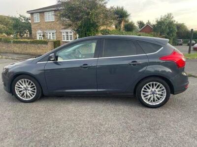 FORD FOCUS ZETEC TDCI Engine Size 1.6 Litres Fuel DIESEL Body 5 DOOR HATCHBACK Transmission MANUAL Seats 5 Colour GREY Reg Date 20/02/2012 Mileage: 152161 Reg FH61KXR