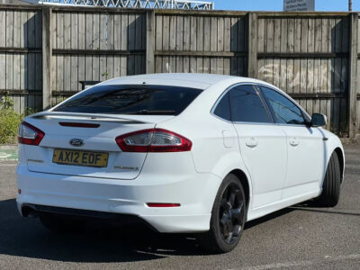 FORD MONDEO TITANIUM X SPTTDCI Engine Size 2.0 Litres Fuel DIESEL Body 5 DOOR HATCHBACK Transmission MANUAL Seats 5 Colour WHITE Reg Date 27/07/2012    Mileage: 87000 Reg AX12EOF