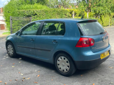 VOLKSWAGEN GOLF S Engine Size 1.4 Litres Fuel PETROL Body 5 DOOR HATCHBACK Transmission MANUAL Seats 5 Colour BLUE Reg Date 04/12/2006 Mileage: 86000 Reg AJ56 OYP